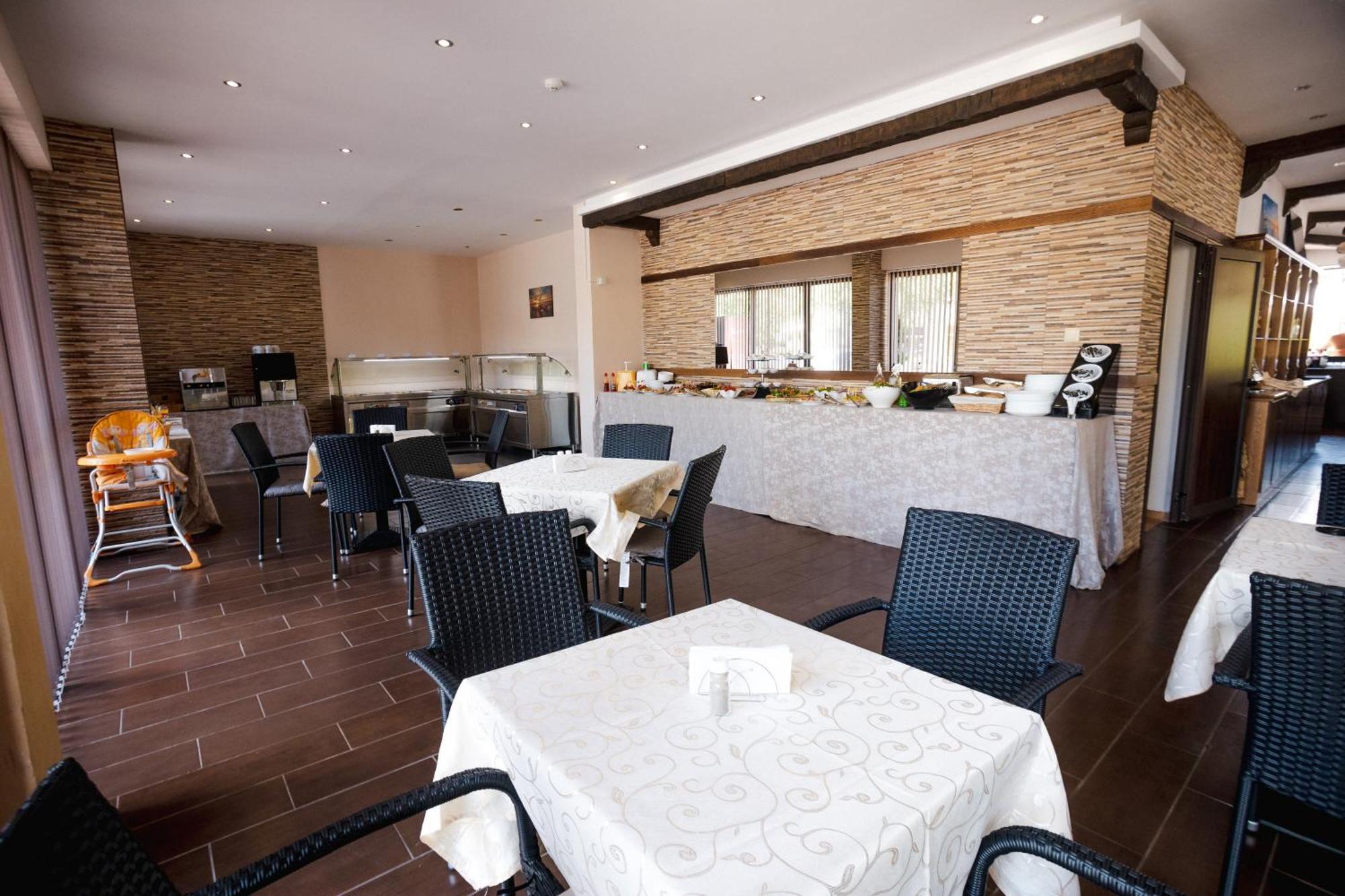 Biato Apartments 阳光海滩 外观 照片