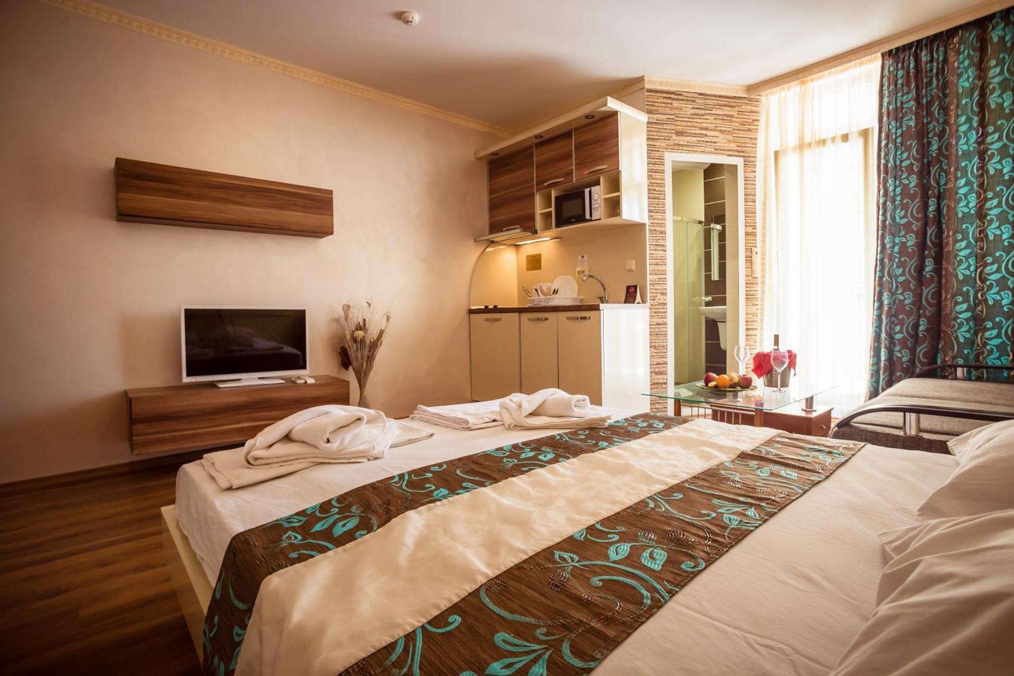 Biato Apartments 阳光海滩 外观 照片